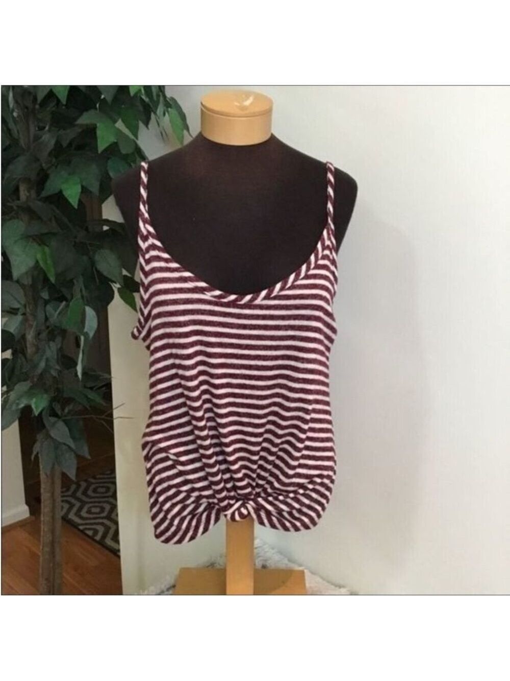SO spaghetti strap striped top w/ knotted front Woman’s Juniors size L
